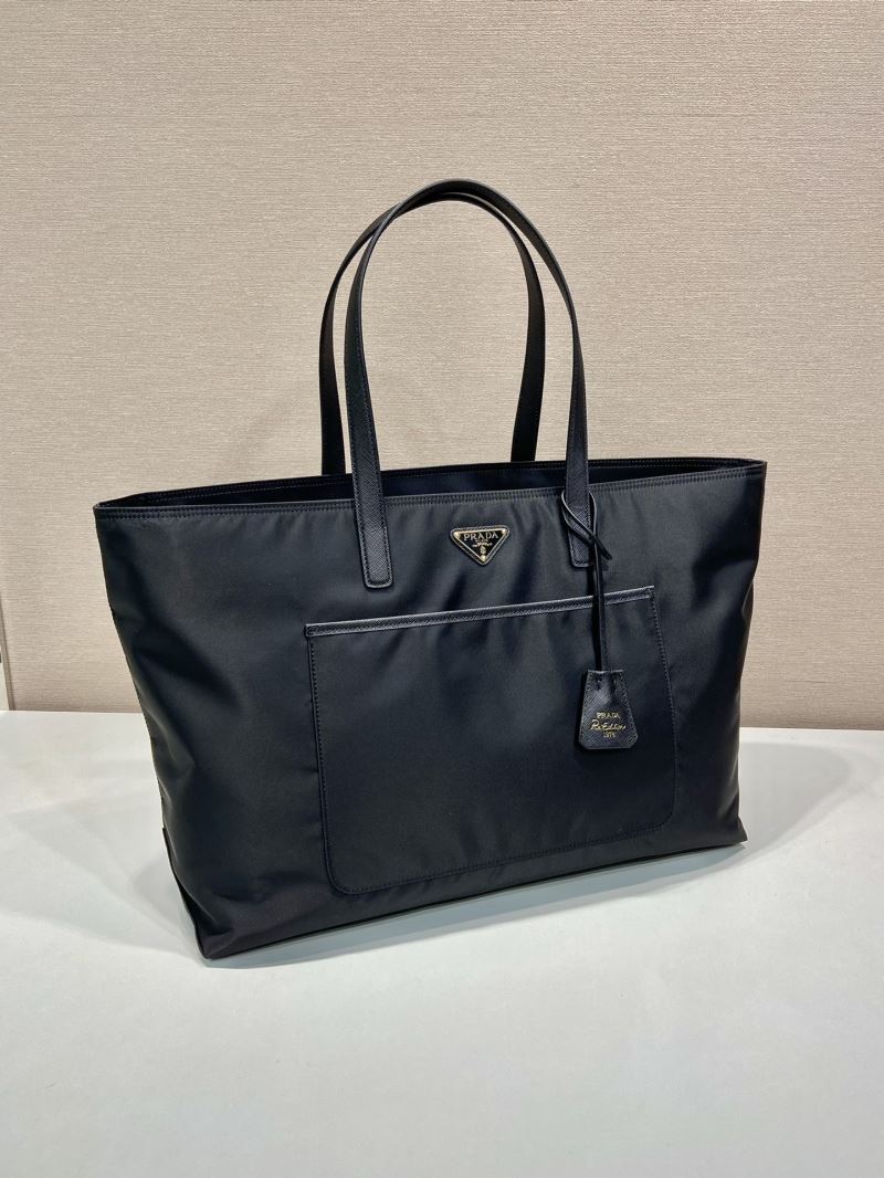 Pra*a tote bags